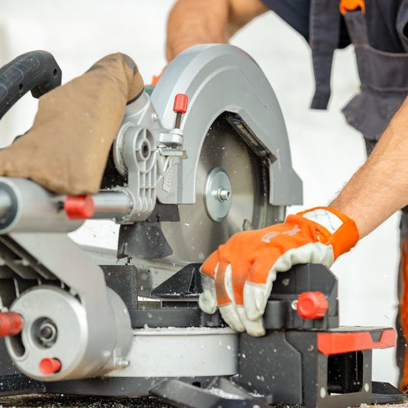 Power Tools & Accessories